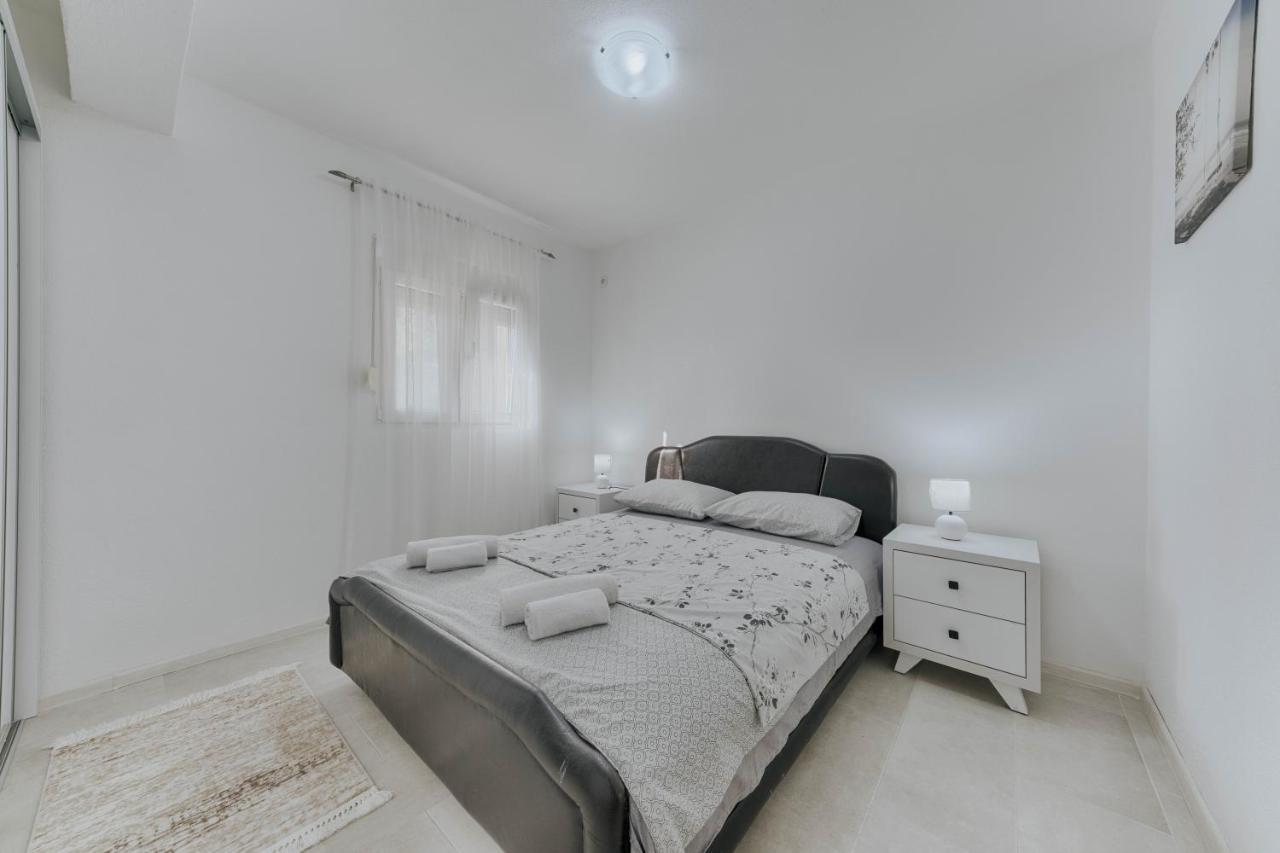 Apartmani Vittoria Bar Zewnętrze zdjęcie
