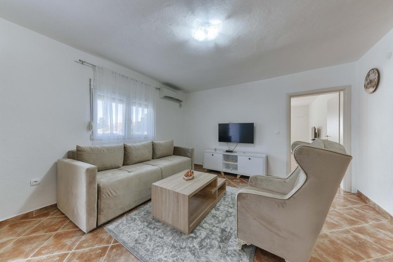 Apartmani Vittoria Bar Zewnętrze zdjęcie
